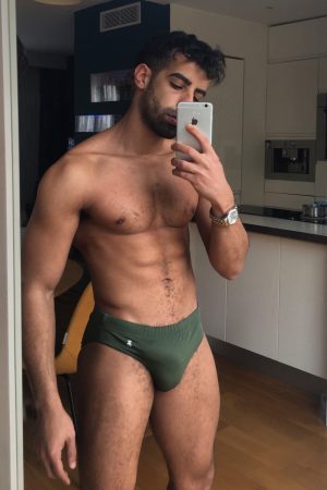 28 ans, l’appel du printemps Sergio - rencontre-Gay-Montpellier