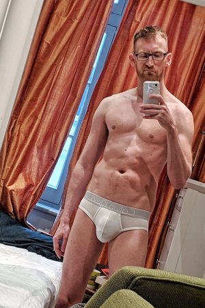 Un verre à Rennes, ça vous dit ? Armand - rencontre-Gay-Rennes