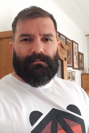Chaleur estivale, prêt à partager Bastien - rencontre-Daddy-Vitry-sur-Seine