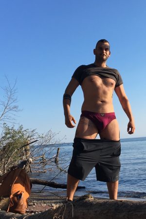 Cherche pote pour sorties chill Antonin - rencontre-Gay-Caen