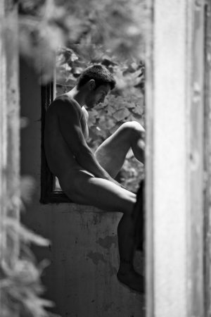 Nudité pure, pas de blabla — un mec à Rouen? Axel - rencontre-Gay-Rouen