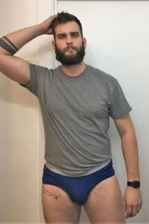 J’irais bien à la plage sans maillot Yann - rencontre-Naturiste-Rennes