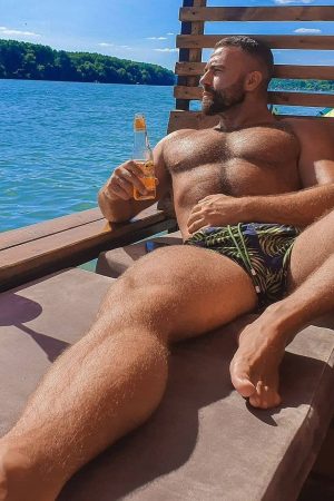 Hugo - rencontre-Daddy-Pessac