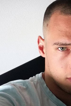 Tu te branles depuis trop longtemps Laure - rencontre-Gay-Nice