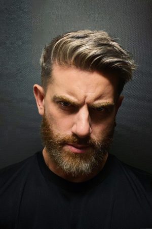 C Pikeur en chaleur après le travail Gaëtan - rencontre-Gay-Beauvais