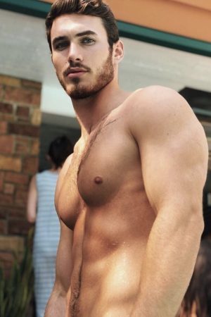 Nouveau sur Reims, envie de chaleur ce soir Romain - rencontre-Gay-Reims