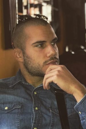 Tu passes ton dimanche à scroller aussi ? Nils - rencontre-Minet-Chelles