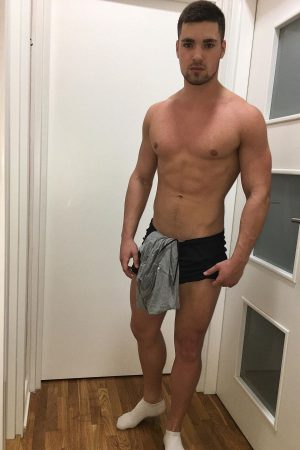 Victor - rencontre-Gay-Corbeil-Essonnes