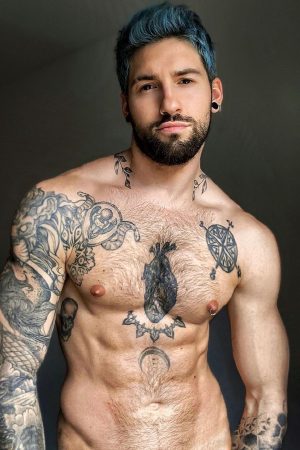 Toi qui traînes aussi à cette heure Thibault - rencontre-Gay-Massy