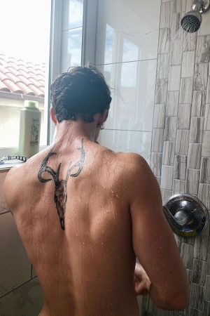 Tu kiffes les soirées dénudées sous la couette ? Cyrille - rencontre-Naturiste-Villeurbanne